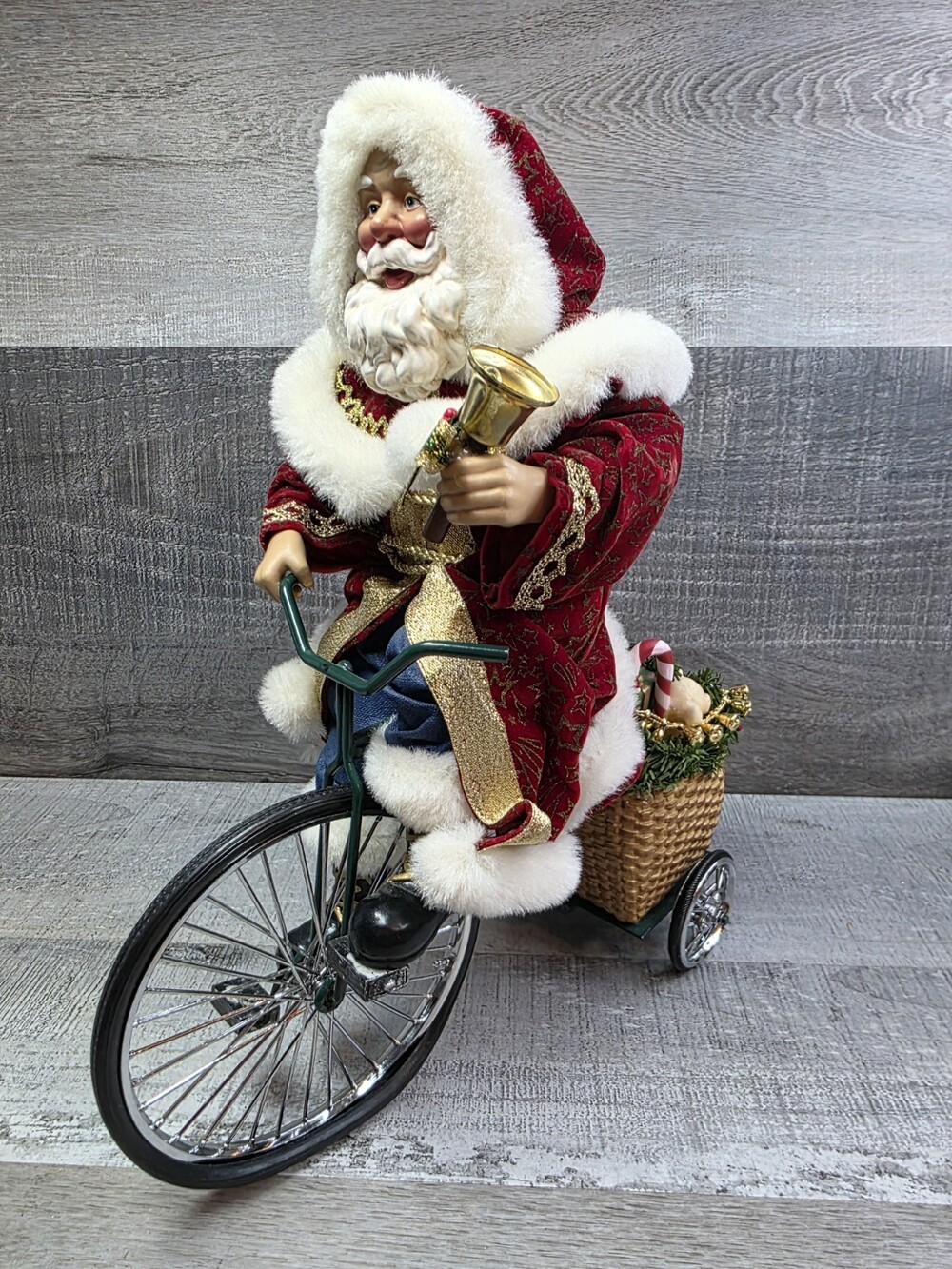 Dept 56 Clothique Out For A Ride Santa Riding Delivery Tricycle Christmas g1